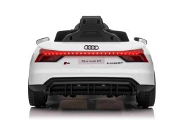Auto Audi RS E-Tron na akumulator GT Biały