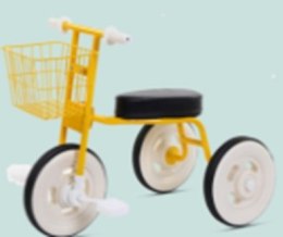 Rowerek trójkołowy z koszykiem żółty