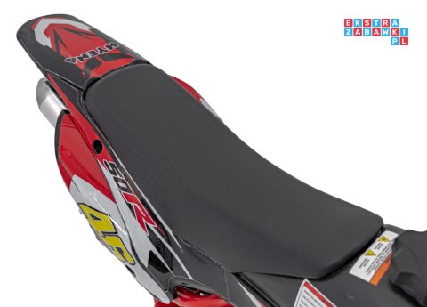 [DB709] Motocykl RENEGADE 50R CROSS 49CC spalinowy pompowane koła, kluczyk - czerwony