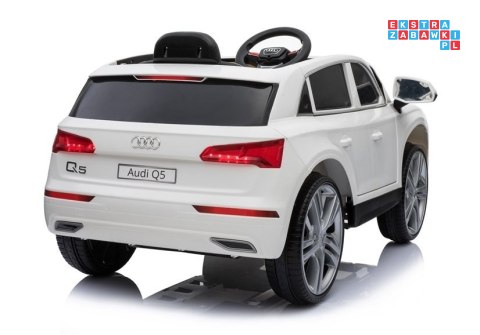Audi Q5 Dla Dzieci 2x45W z Pilotem Auto Na Akumulator Ekoskóra EVA LED
