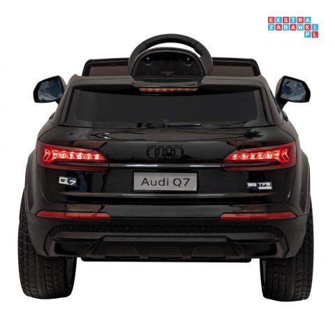 Audi Q7 new Lift pojazd na akumulator ekoskóra koła EVA bluetooth MP3 pasy