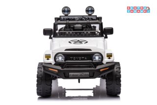 Biała Toyota FJ na akumulator - 4x45W, 12V/7Ah, EVA, pilot, Bluetooth, LED - [17284]