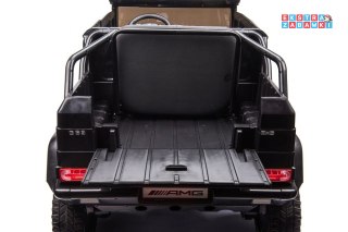 Czarne Mercedes G63 na akumulator - 6x4, 24V, 4x45W, Ekoskóra, EVA, LED