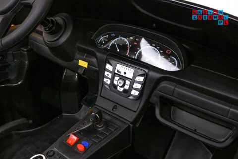 Perfecta Lift Pojazd na akumulator pompowane koła MP3 LED wolny start