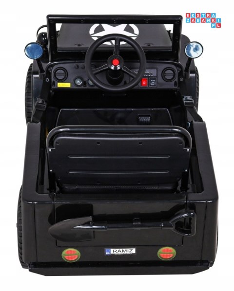 Pojazd Wojskowy Retro z napędem 4X4 na Pilota 2 Bagażniki Wolny Start MP3 LED