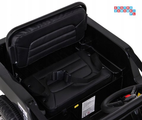 Pojazd Wojskowy Retro z napędem 4X4 na Pilota 2 Bagażniki Wolny Start MP3 LED