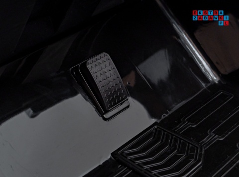 [SX1929] Buggy Clash STRONG 4x4 (2x300W + 2x35W) 24V/14Ah 16km/h EVA pilot ekoskóra - biały