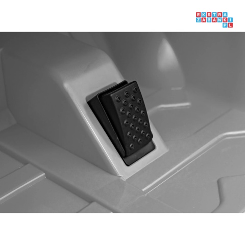 [PA.S625] Off Road MONSTER auto na akumulator 4x45W 12V/10Ah ekoskóra EVA