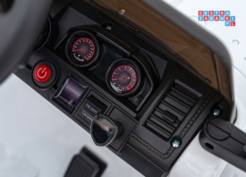 [AHL011] Off Road MOUNTAIN auto na akumulator 2x35W 12V/7Ah ekoskóra EVA