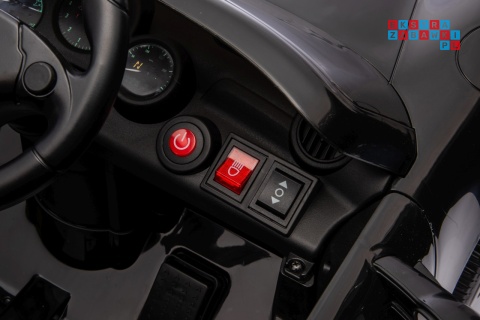 [BRD-2188] RUF CTR3 auto na akumulator 2x35W 12V/9Ah ekoskóra EVA