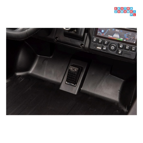 [JJ2599] Auto Ram 3500 na akumulator 2x200W 24V/7Ah ekosóra EVA LED bluetooth - czarny