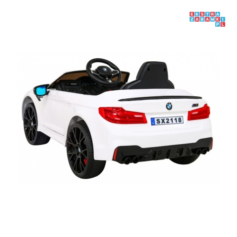[SX2118] BMW M5 z funkcją DRIFT na akumulator 24V/7Ah pilot, siedzenie z PU, LED - biały