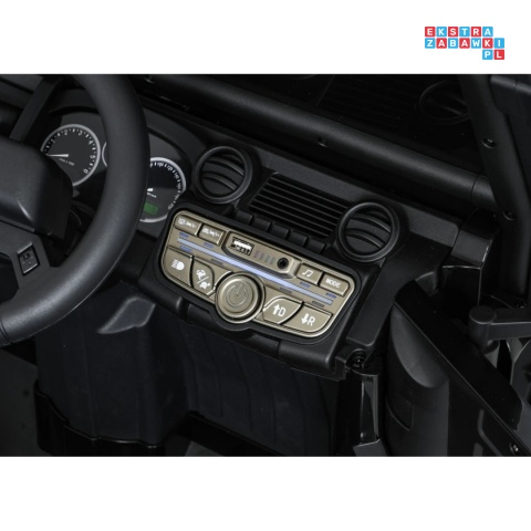 [QLS-8605] Land Rover Defender 110 SVX Concept na akumulator 2x100W 24V/7Ah EVA bluetooth ekoskóra - czarny