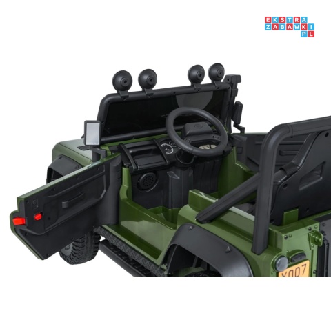 [QLS-8605] Land Rover Defender 110 SVX Concept na akumulator 2x100W 24V/7Ah EVA bluetooth ekoskóra - zielony