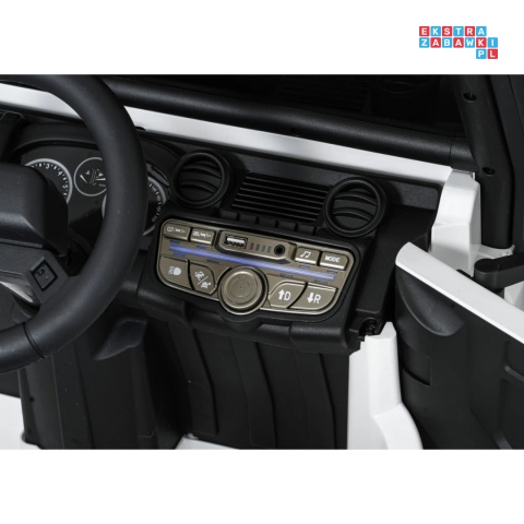 [QLS-8605] Land Rover Defender 110 SVX Concept na akumulator 2x100W 24V/7Ah EVA bluetooth ekoskóra - biały