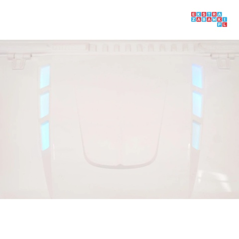 [SX3568] Pojazd terenowy PASSION na akumulator 4x200W 24V/10Ah pilot EVA LED ekoskóra - biały