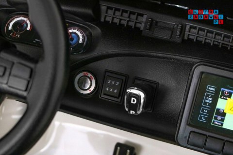 [HL850] Toyota Hilux dwuosobowy na akumulator 4x200W 24V/20Ah ekoskóra LED EVA - biały