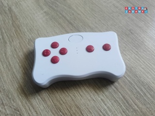 Uniwersalny pilot do autkek na akumulator
