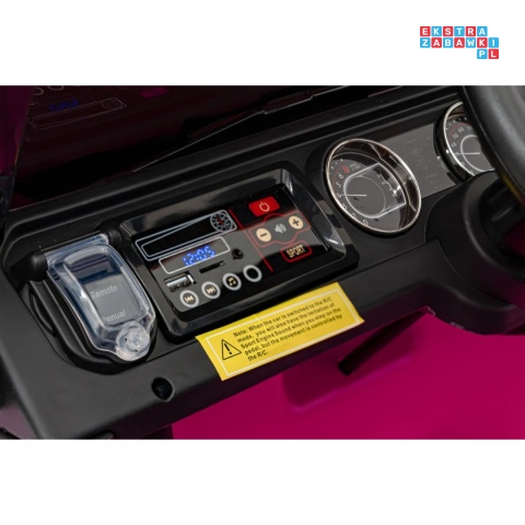 [JWR555] Jeep Wrangler Rubicon 4x45W 12V/14Ah EVA, pokrowiec, pilot, LED, MP3, BT - różowy