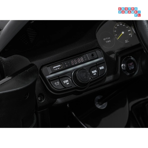 [DK-P911.STRONG.MP4] Auto Porsche 911 GT3 na akumulator 2x280W 24V/10Ah Ciche silniki Odtwarzacz MP4 - czarny