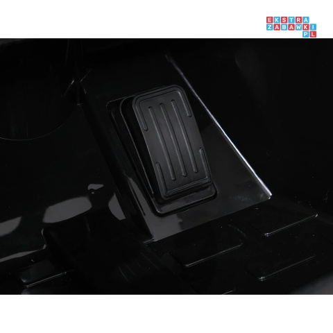 [PA.711] Bolid Formuły E Porsche na akumulator 2x35W 12V/7Ah EVA pilot bluetooth - czerwony