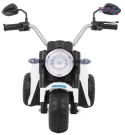 [JC916] Motorek MiniBike na akumulator ok.25W 6V/4.5Ah Dźwięki LED Ekoskóra - biały