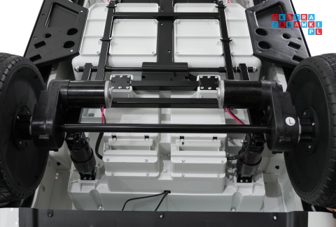 [DK-G63.STRONG] Mercedes Benz G63 AMG XXL STRONG dwuosobowy na akumulator 2x280W 24V/20Ah EVA LED Bluetooth - czerwony