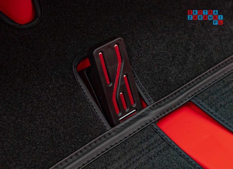 [DK-G63.STRONG] Mercedes Benz G63 AMG XXL STRONG MP4 dwuosobowy na akumulator 2x280W 24V/20Ah Panel MP4 Bluetooth - czerwony