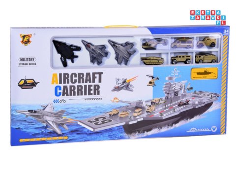 [ZA2355] Duży lotniskowiec wojskowy samoloty auta