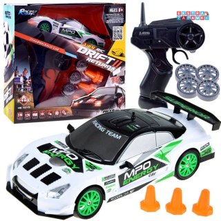 [RC0506] Samochód zdalnie sterowany do driftu auto drift pilot RC pachołki