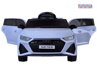 Jasnoniebieskie Audi RS 6 na akumulator - 2x25W, 12V/7Ah, EVA, ekoskóra, MP3 - [PA0297]
