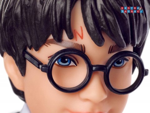 [ZA5093] Lalka Harry Potter w szkolnych szatach Gryffindor różdżka FYM50