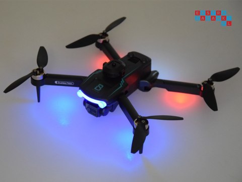 [RC0657] Latający dron quadcopter model zdalnie sterowany składany kamera