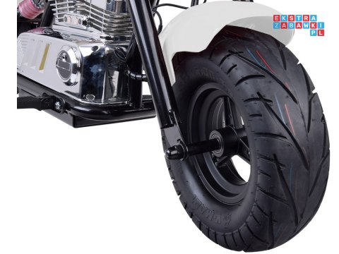 [PA0318] Motocykl Chopper na akumulator 24V/14Ah max 80kg manetka pompowane koła ekoskóra świecące cylindry - biały