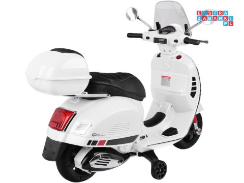 [PA0333] Skuter elektryczny VESPA GTS Super na akumulator 2x30W 12V/4.5Ah ekoskóra LED panel muzyczny - biały