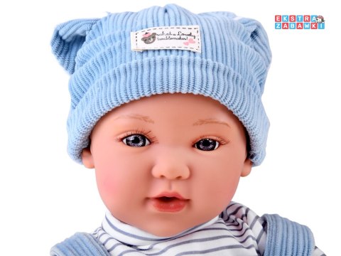 [ZA5835 NI] Lalka bobas interaktywna 46cm w niebieskich spodenkach akcesoria