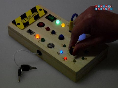 [ZA5944] Drewniana tablica manipulacyjna Montessori elektryczne diody LED