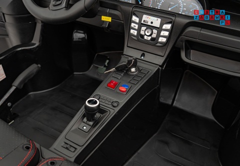 [A021A.EXL] Autko Perfecta lakierowany dwuosobowy na akumulator 180W 24V/7Ah bezszczotkowy silnik pompowane koła - zielony