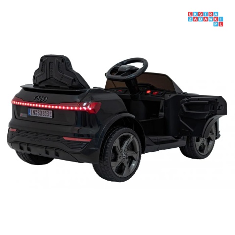 [BRD-2168] Audi SQ8 na akumulator 2x35W 12V/9Ah ekoskóra EVA bluetooth - czarny