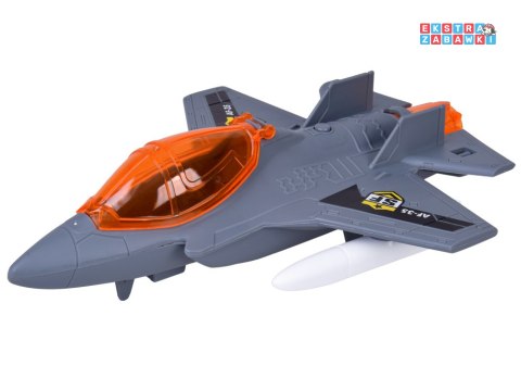 [ZA5752] Duży zestaw militarny czołg myśliwiec helikopter + żołnierz