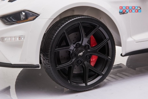 Biały Ford Mustang GT Drift SX2038 na akumulator - 2x200W, 24V/7Ah, EVA, LED, ekoskóra, panel audio, pilot - [8287]