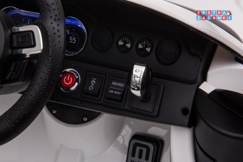 Biały Ford Mustang GT Drift SX2038 na akumulator - 2x200W, 24V/7Ah, EVA, LED, ekoskóra, panel audio, pilot - [8287]