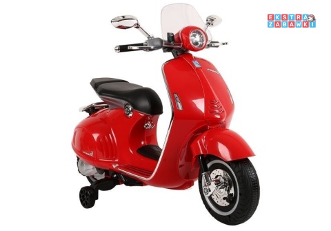 Czerwony Skuter Vespa GTS 300 na akumulator - 2x45W, 12V/4.5Ah, ekoskóra, LED, panel audio - [5352]