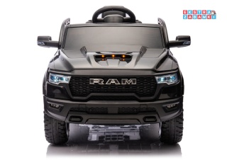 Czarny Dodge Ram ZB618 na akumulator - 4x45W, 12V/10Ah, ekoskóra, LED, EVA, Bluetooth, pilot - [20904]