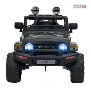 [JJ2099] Toyota FJ Cruiser na akumulator 4x4 (2x15W 2x30W) 12V/7Ah koła EVA pilot LED - zielony / moro
