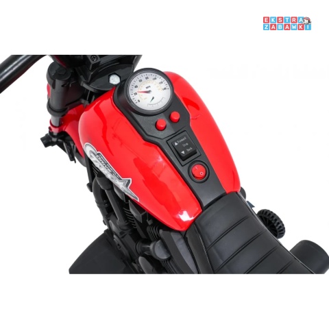 Motor STAR na akumulator - czerwony, 1x35W 6V/4.5Ah, światła LED, panel muzyczny, boczne kółka, wolny start [XMX-659]