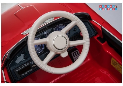 [4600] BMW Retro lakierowane na akumulator 2x45W 12V/7Ah ekoskóra EVA LED panel muzyczny - czerwony