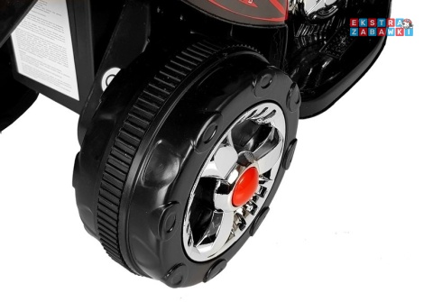 Czarny motorek HC8051 na akumulator - 1x18W 6V/4.5Ah, 4km/h, LED, otwierany kuderek - [370]