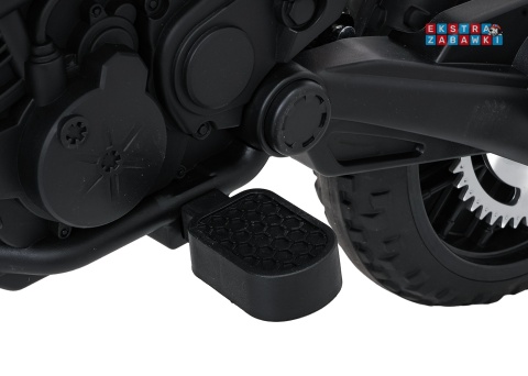 Biały Motor Aprilia RX na akumulator - 2x35W 12V/7Ah, ekoskóra, EVA, LED, Bluetooth - [S317]