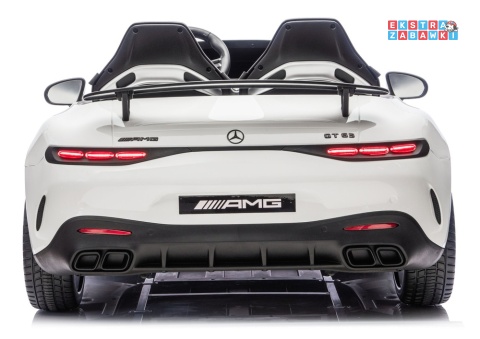Biały Mercedes GT63 AMG DK-GT63 na akumulator - 4x200W 24V/14Ah, ekran LCD, BT, EVA, LED, ekoskóra, pilot [29022]